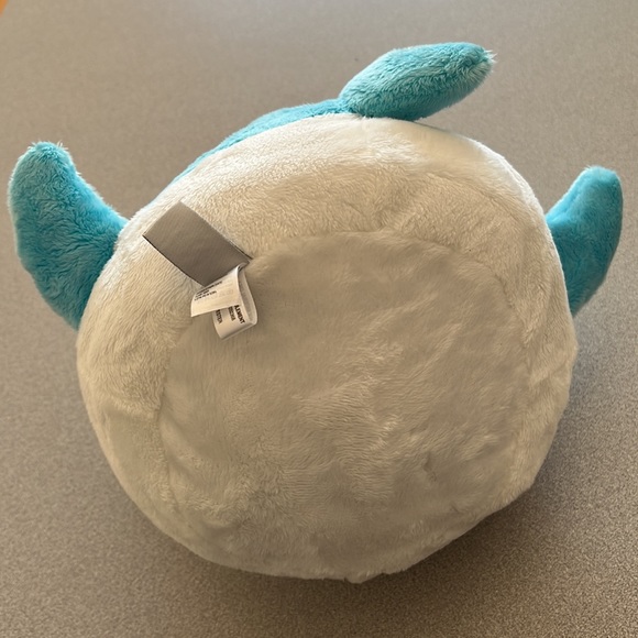 NEW NWT Squishable Undercover Kitty in Shark - Picture 4 of 6